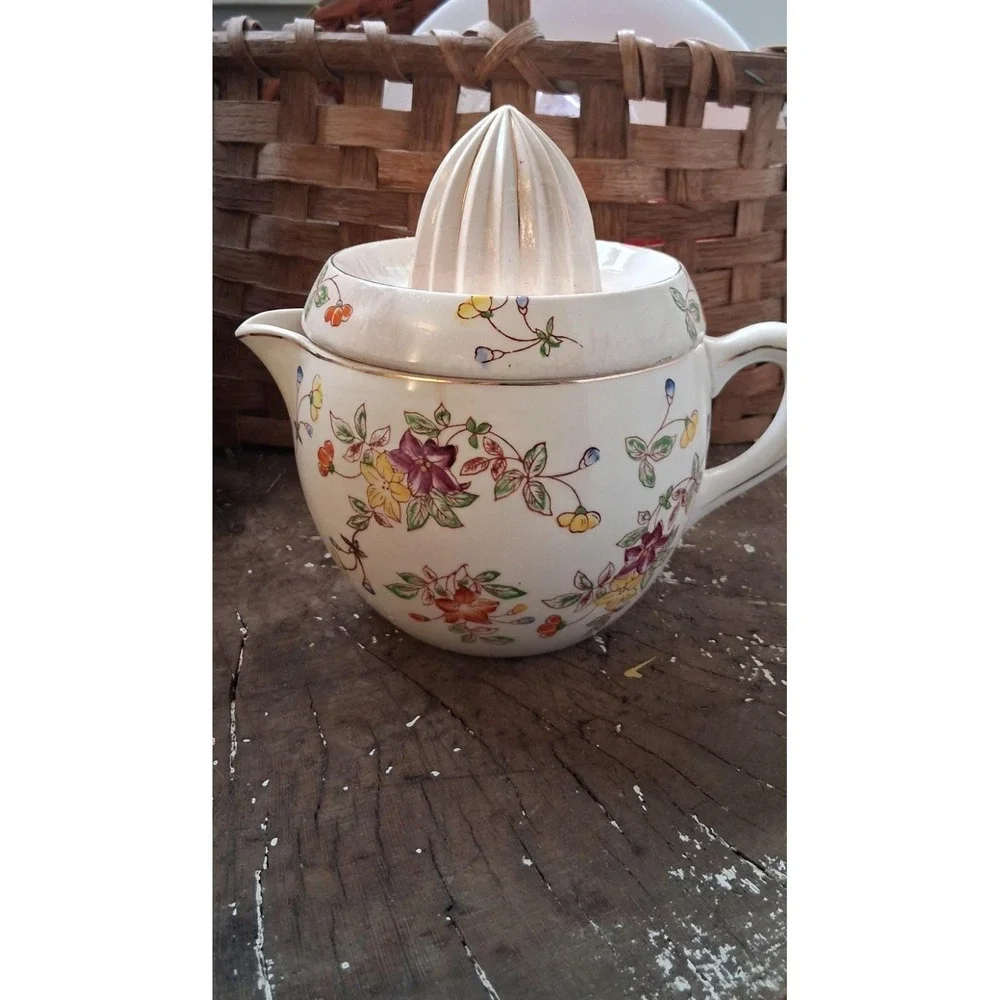 Vintage Large 2 Piece Porcelain Flowered Hand Juicer/ Spout & Handle Japan 1920s
